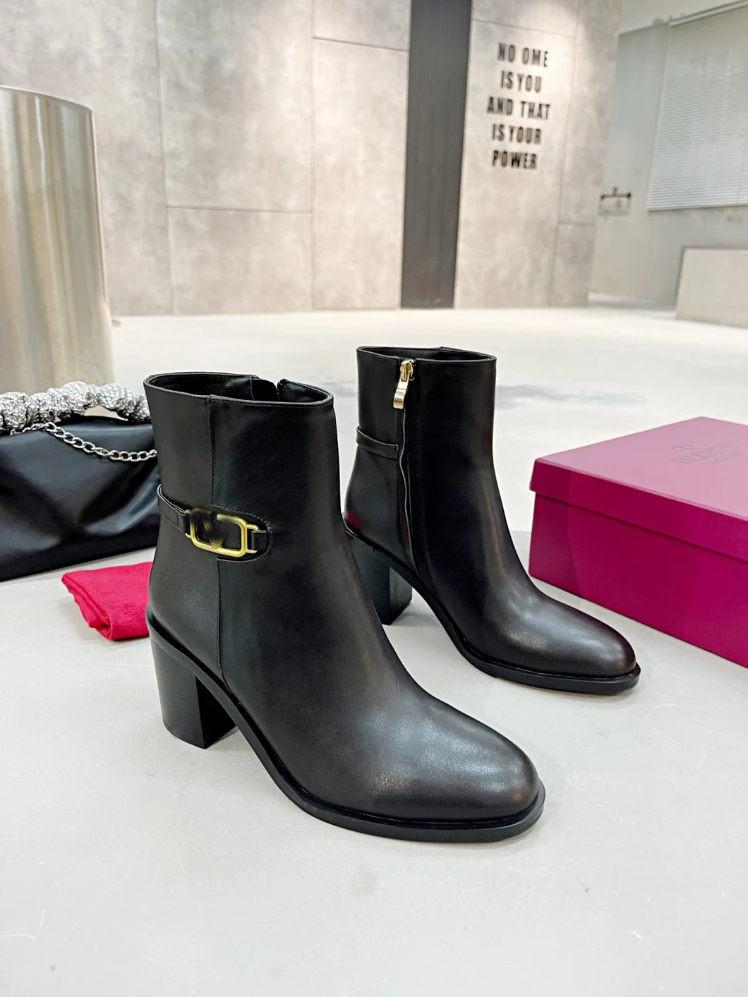 Designer Women Fashion Boots Waterproof Non-Slip Long Water Shoes Ladies Boots