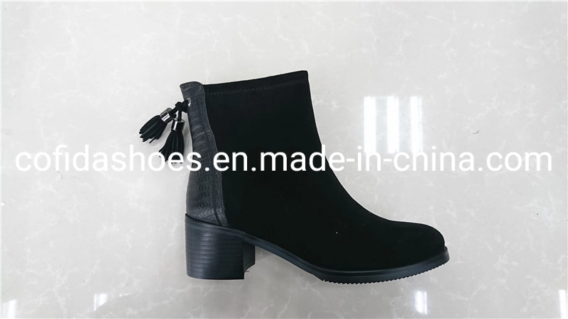 Trendy Comfort Medium High Heels Women&prime; S Leather Boots